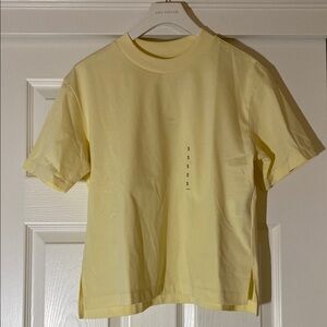 Uniqlo Cream T-Shirt